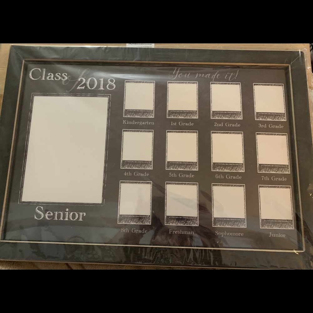 🥰4/$25 - Graduation 👩‍🎓 Picture Frame - 2018